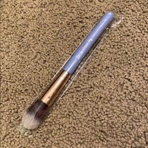 Luxie 660 Precision Foundation Brush